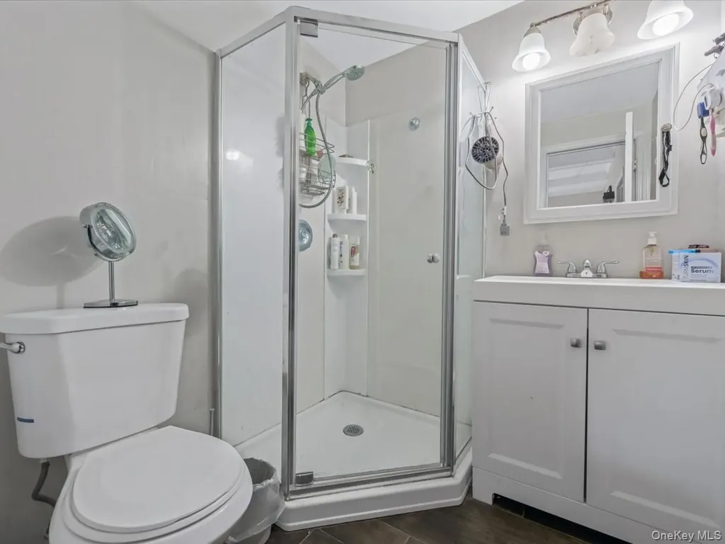 29 Parkside Avenue Miller Place NY 11764