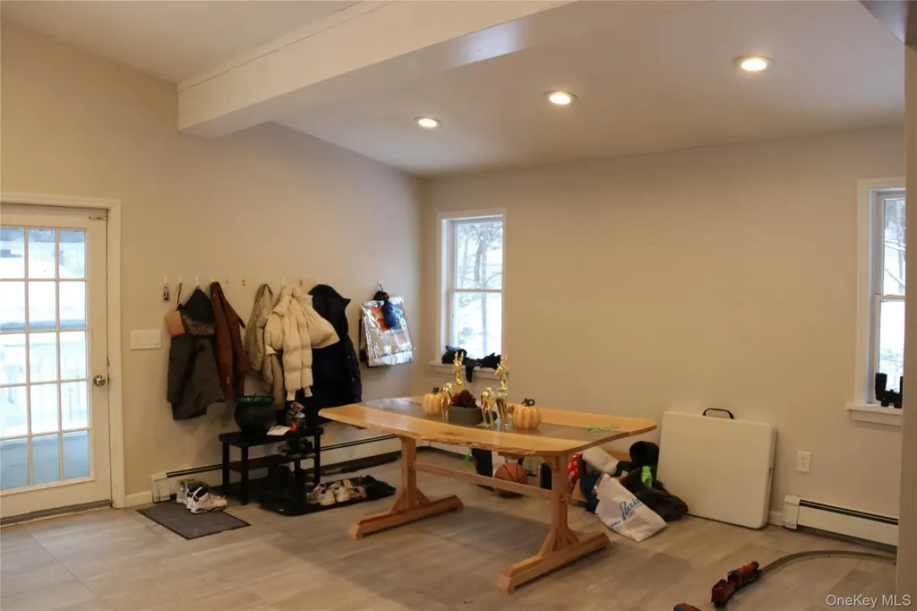 741 Peenpack Trail Sparrowbush NY 12780