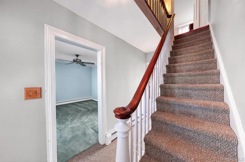 69 Beacon Street Beacon NY 12508