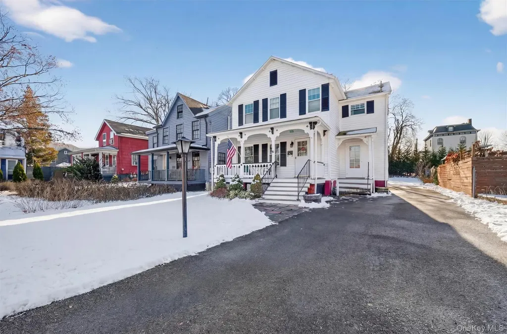 69 Beacon Street Beacon NY 12508