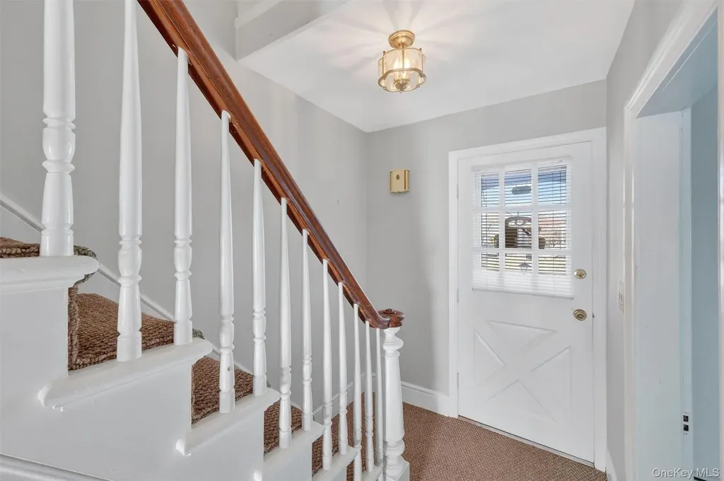 69 Beacon Street Beacon NY 12508