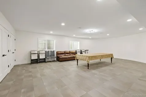 9 Wendover Lane Suffern NY 10901