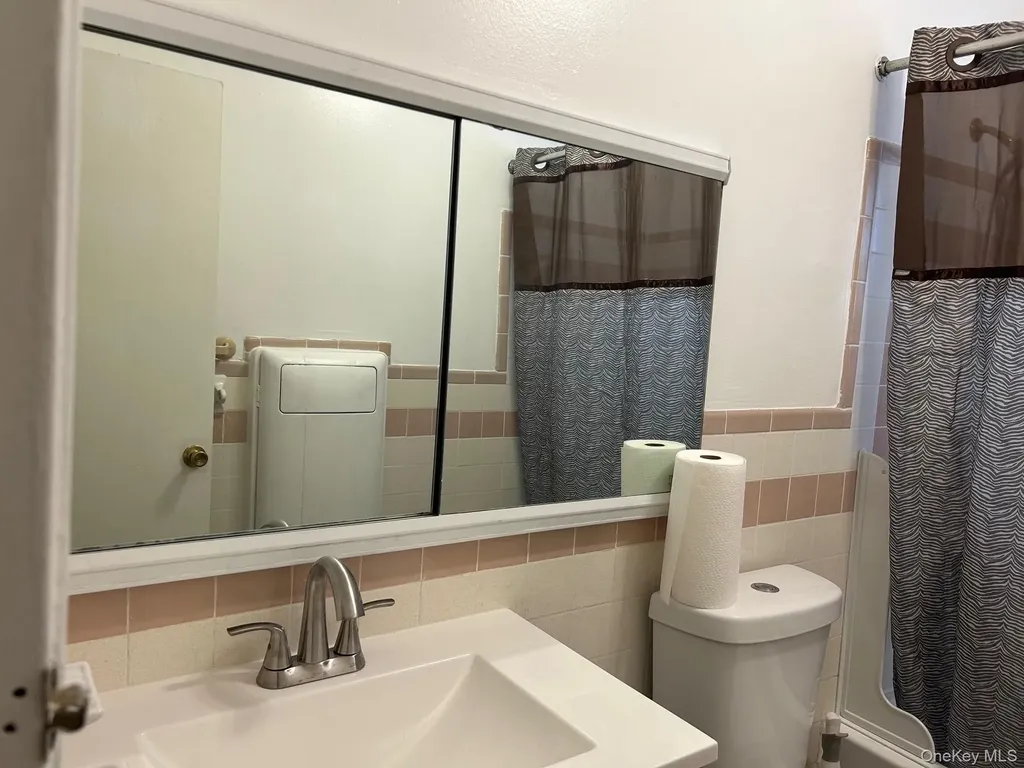 122 Sneden Place Spring Valley NY 10977