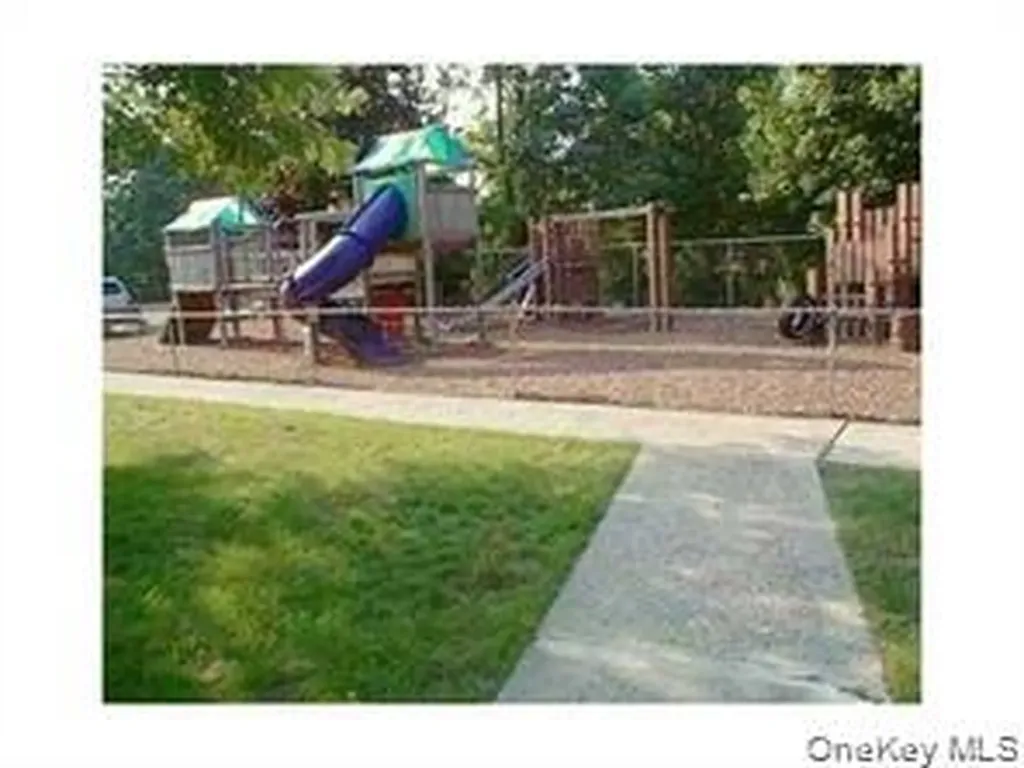 122 Sneden Place Spring Valley NY 10977