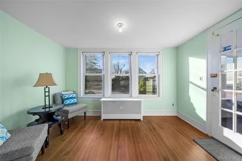 2847 Grand Avenue Baldwin NY 11510