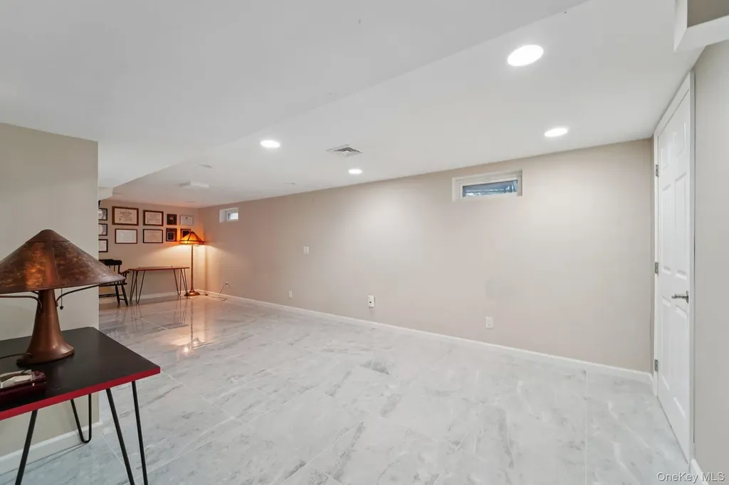 84 Townline Road Nanuet NY 10954