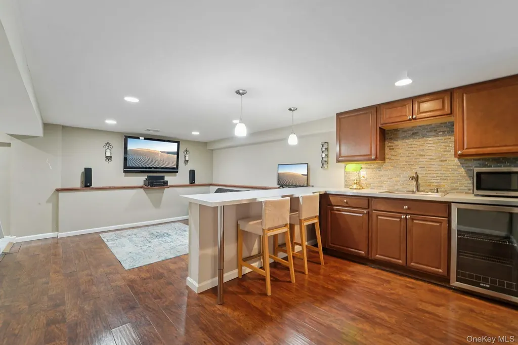 84 Townline Road Nanuet NY 10954