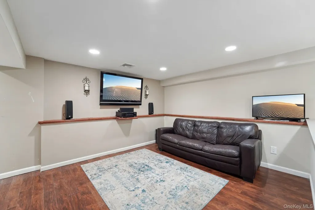 84 Townline Road Nanuet NY 10954
