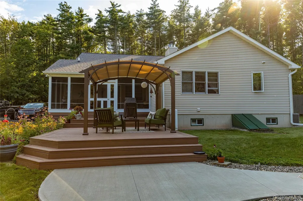 596 Joseph Chadderdon Road Cairo NY 12413