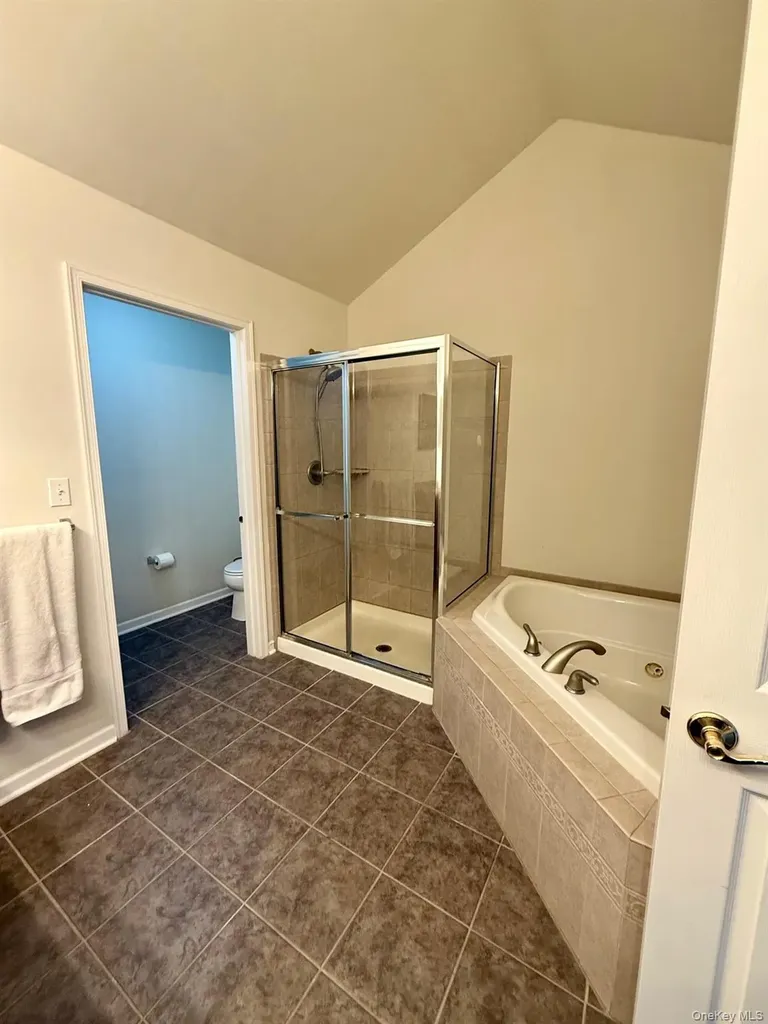 955 Huntington Drive Fishkill NY 12524
