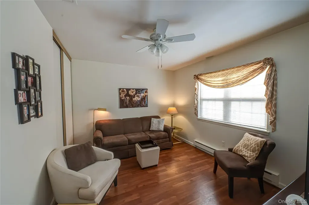 118 Harbor S Amityville NY 11701