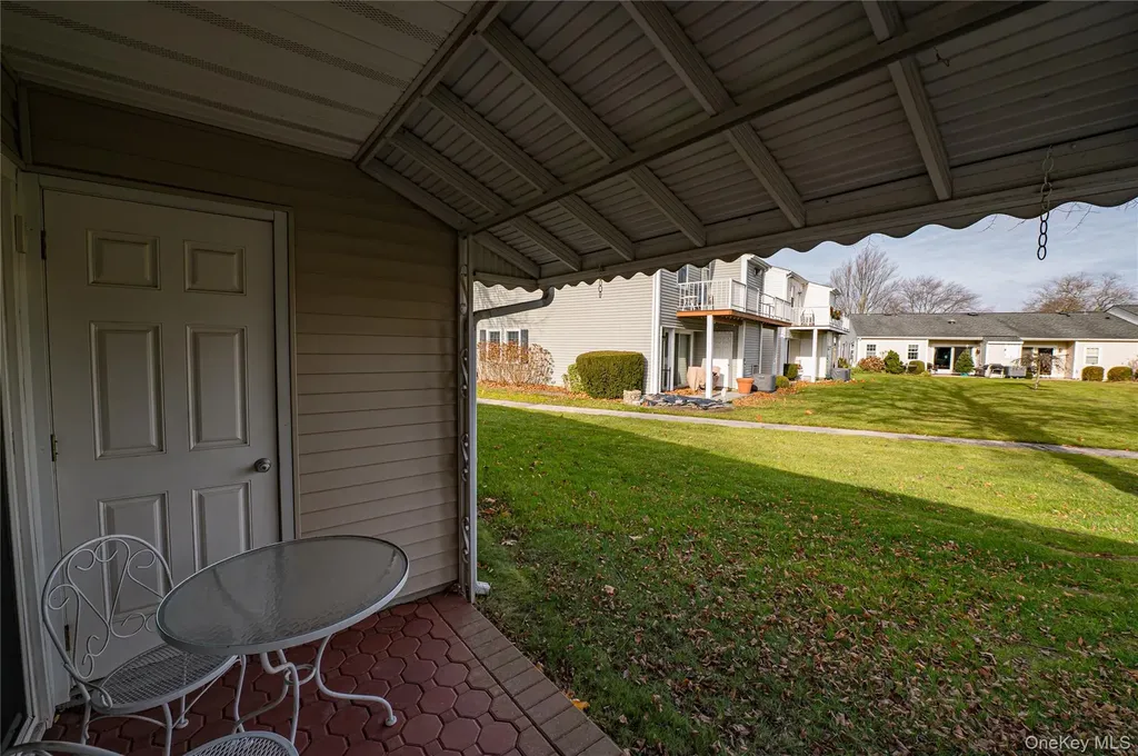 118 Harbor S Amityville NY 11701
