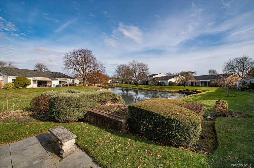118 Harbor S Amityville NY 11701
