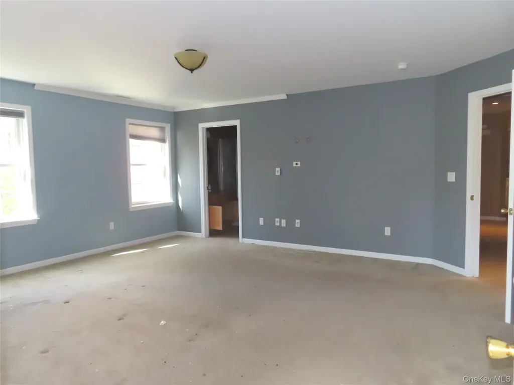 24 Sedgewick Road Poughkeepsie NY 12603