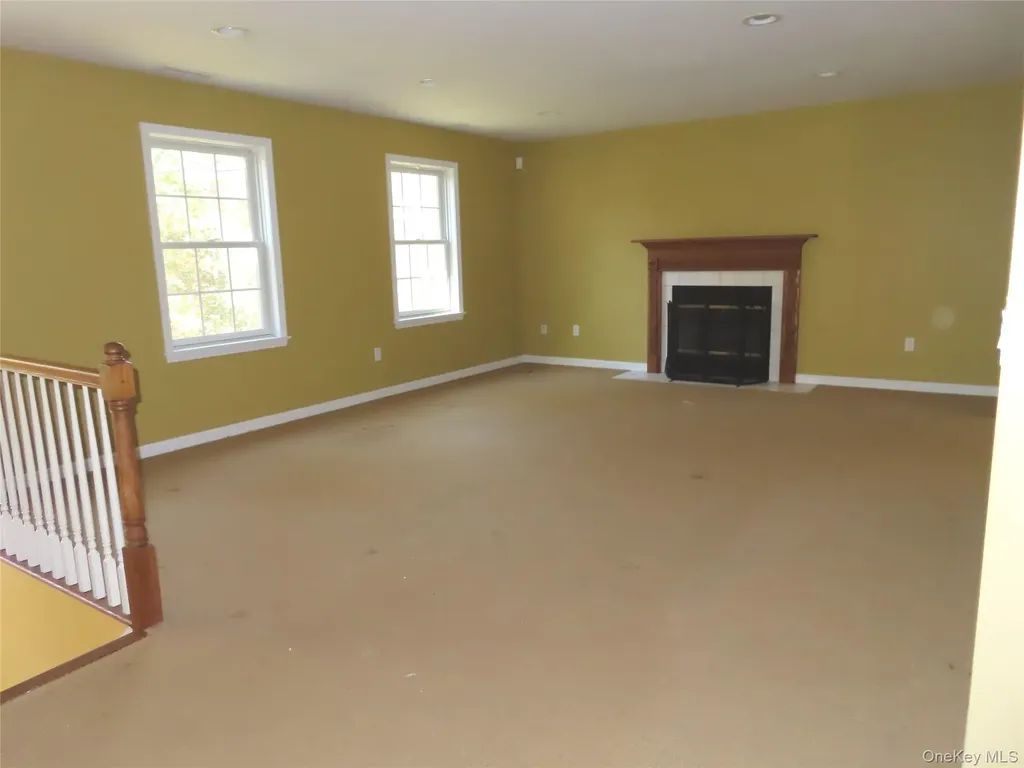 24 Sedgewick Road Poughkeepsie NY 12603