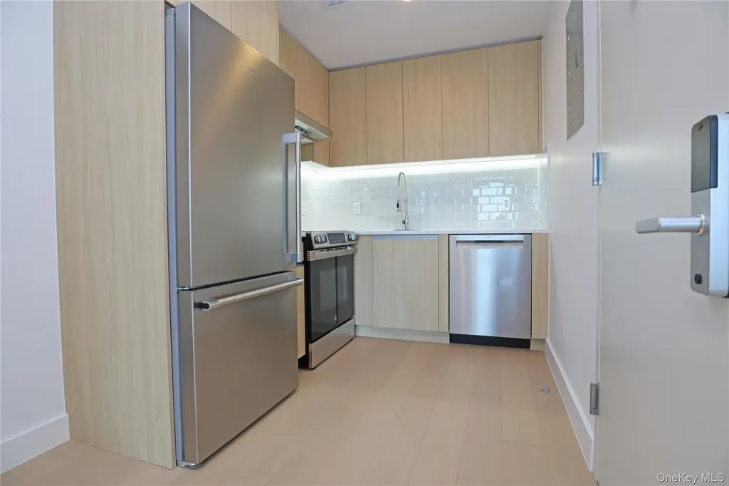 15002 Northern Boulevard Flushing NY 11354