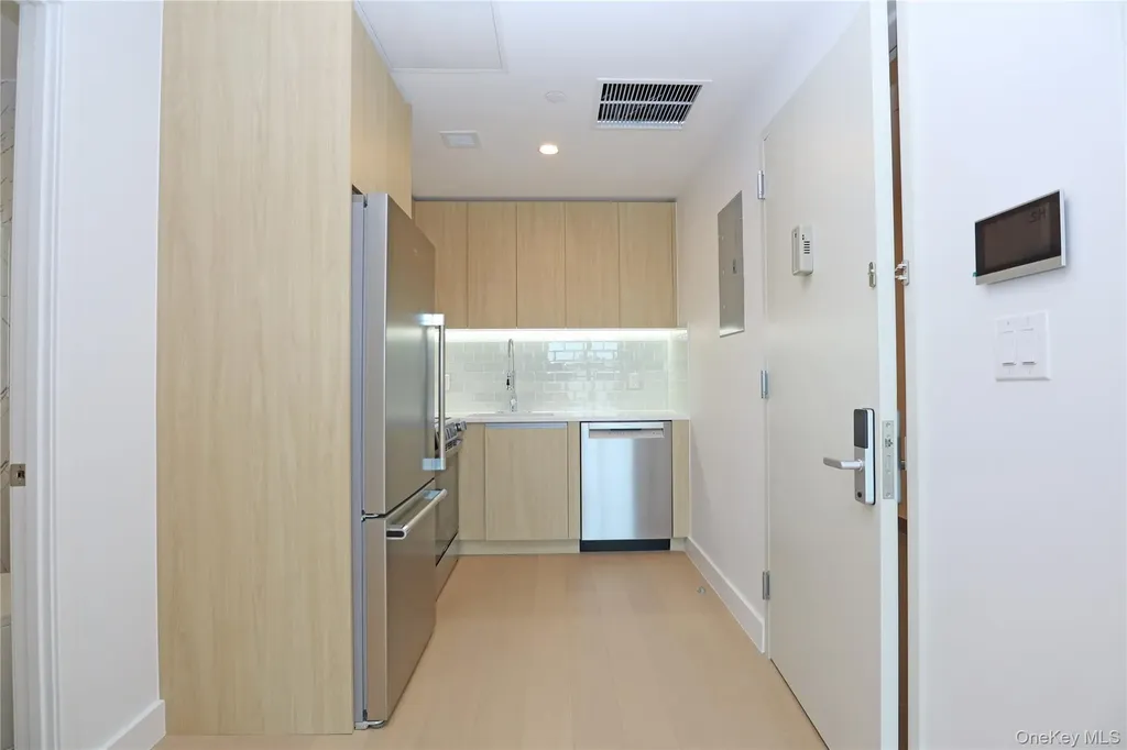 15002 Northern Boulevard Flushing NY 11354