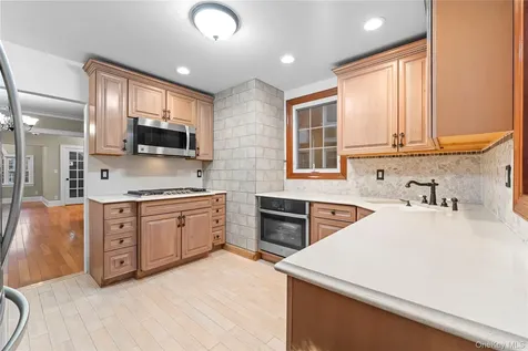 247-23 91st Avenue Bellerose NY 11426