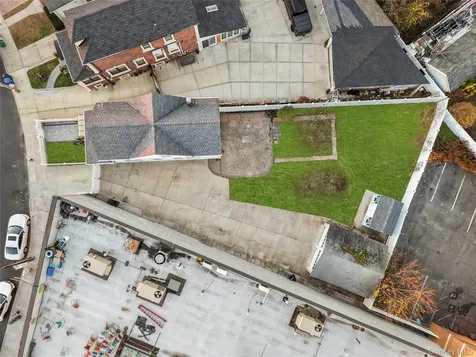 247-23 91st Avenue Bellerose NY 11426