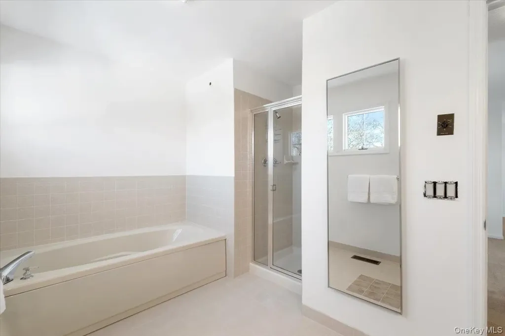 39 Alex Drive White Plains NY 10605