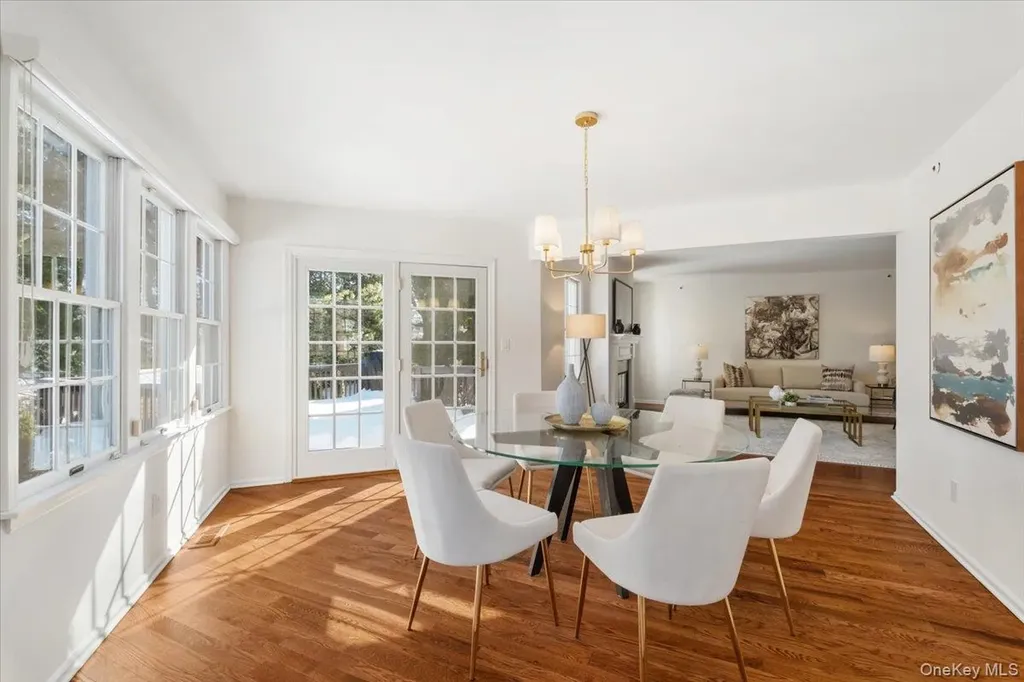 39 Alex Drive White Plains NY 10605