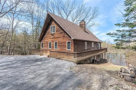 461 Route 199 Red Hook NY 12571