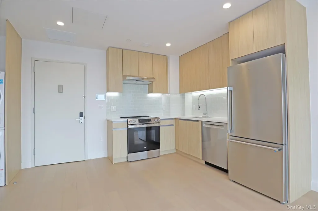 15002 Northern Boulevard Flushing NY 11354