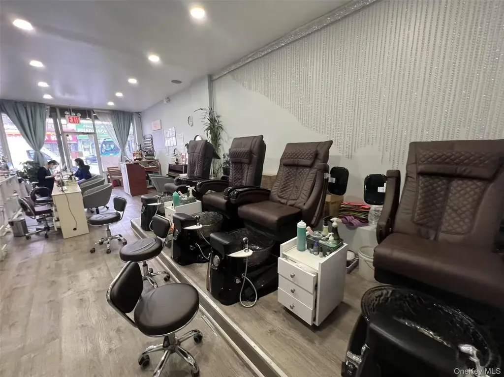 44-07 Kissena Boulevard Flushing NY 11355