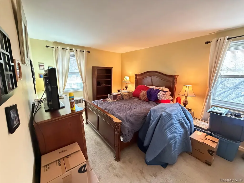 682 Tuckahoe Road Yonkers NY 10710