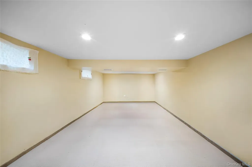 2421 Atlantic Boulevard Wantagh NY 11793
