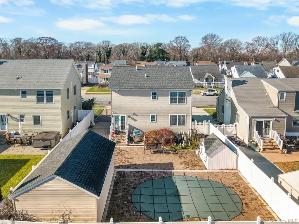 2421 Atlantic Boulevard Wantagh NY 11793