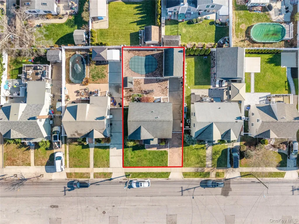 2421 Atlantic Boulevard Wantagh NY 11793