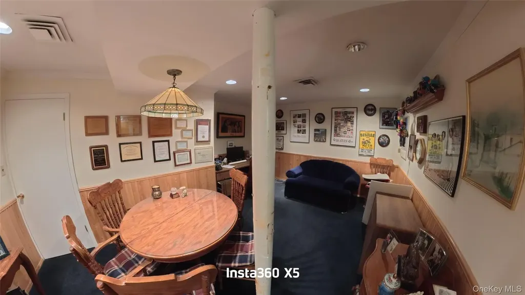 302 Willis Avenue Mineola NY 11501