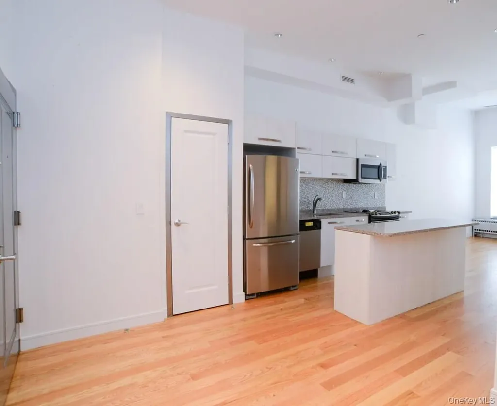 114 Greenpoint Avenue Brooklyn NY 11222