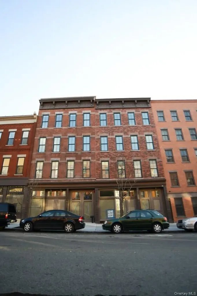 114 Greenpoint Avenue Brooklyn NY 11222