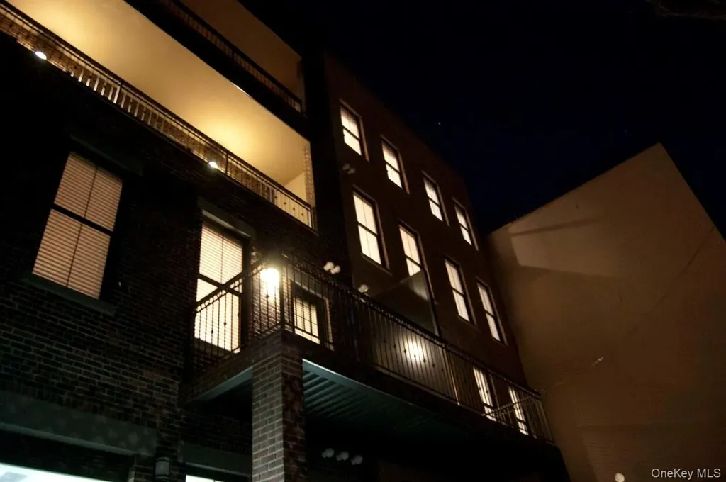 114 Greenpoint Avenue Brooklyn NY 11222