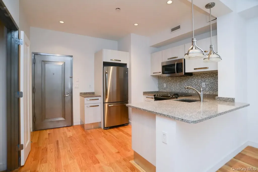 114 Greenpoint Avenue Brooklyn NY 11222