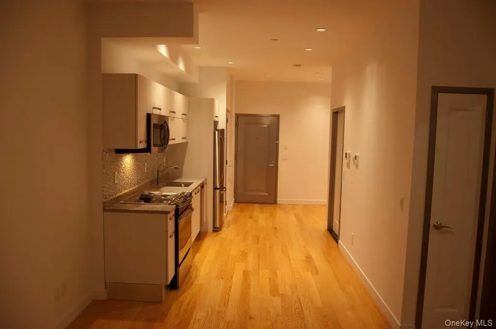 114 Greenpoint Avenue Brooklyn NY 11222