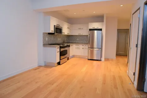 114 Greenpoint Avenue Brooklyn NY 11222