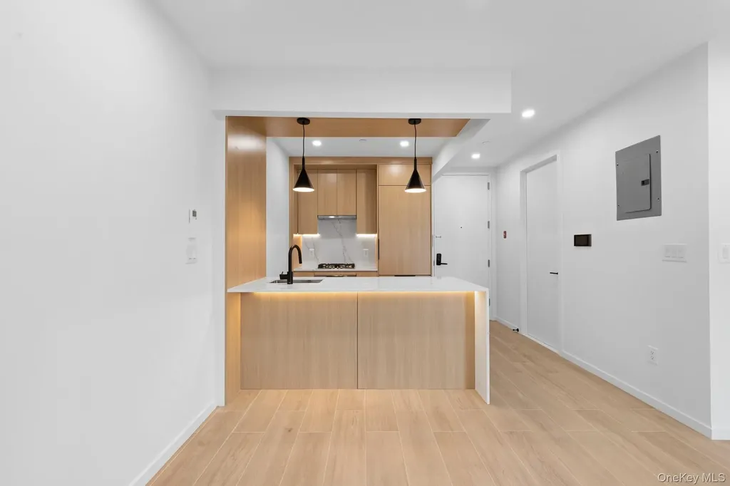 366 Harman Street Brooklyn NY 11237