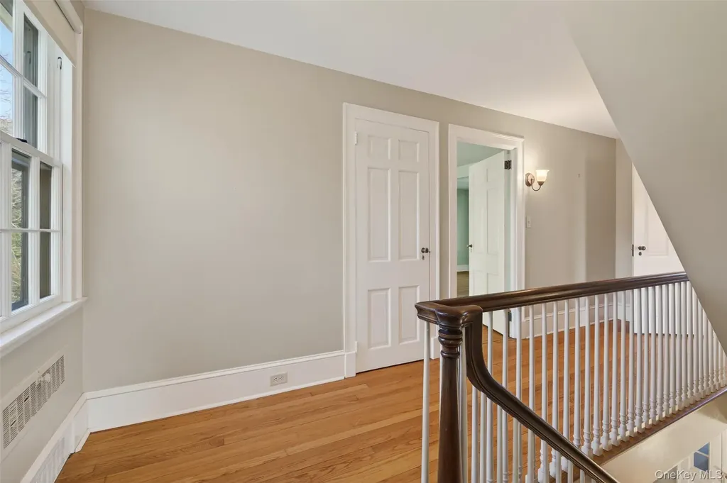 80 Dunneman Avenue Kingston NY 12401