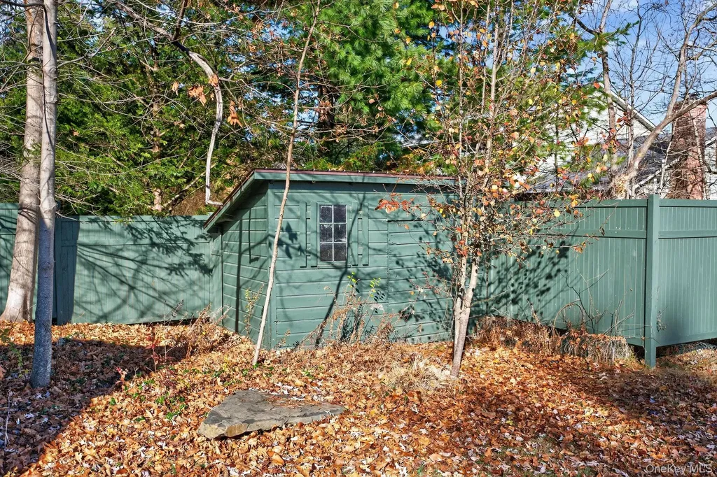80 Dunneman Avenue Kingston NY 12401