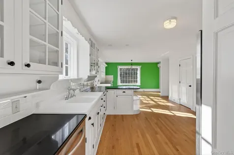 80 Dunneman Avenue Kingston NY 12401