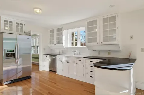 80 Dunneman Avenue Kingston NY 12401