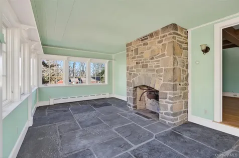 80 Dunneman Avenue Kingston NY 12401