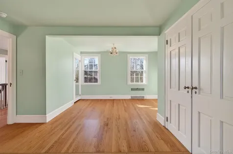 80 Dunneman Avenue Kingston NY 12401