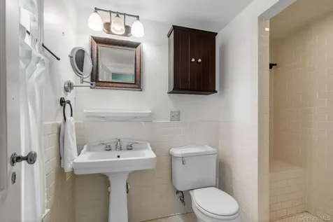 80 Dunneman Avenue Kingston NY 12401