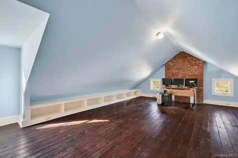 80 Dunneman Avenue Kingston NY 12401