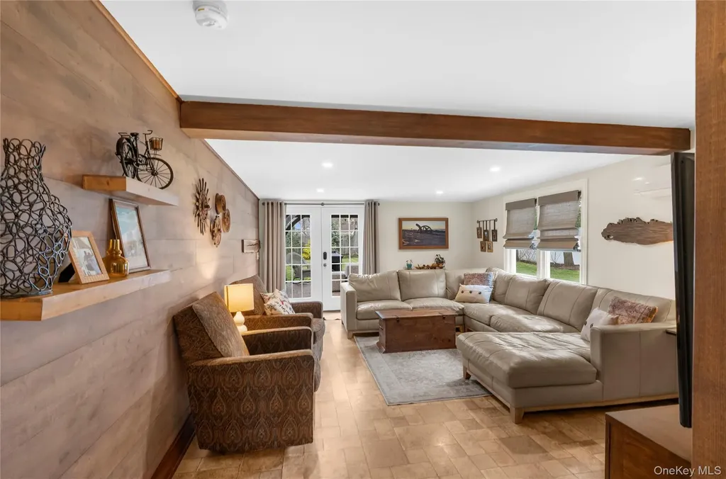 117 Union Avenue Islip NY 11751