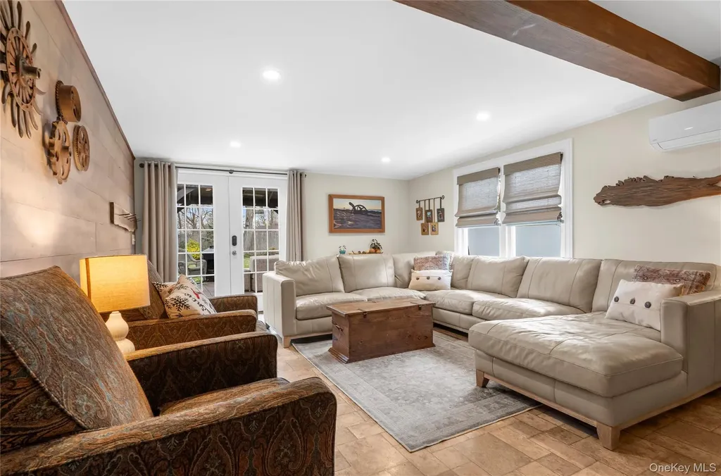 117 Union Avenue Islip NY 11751